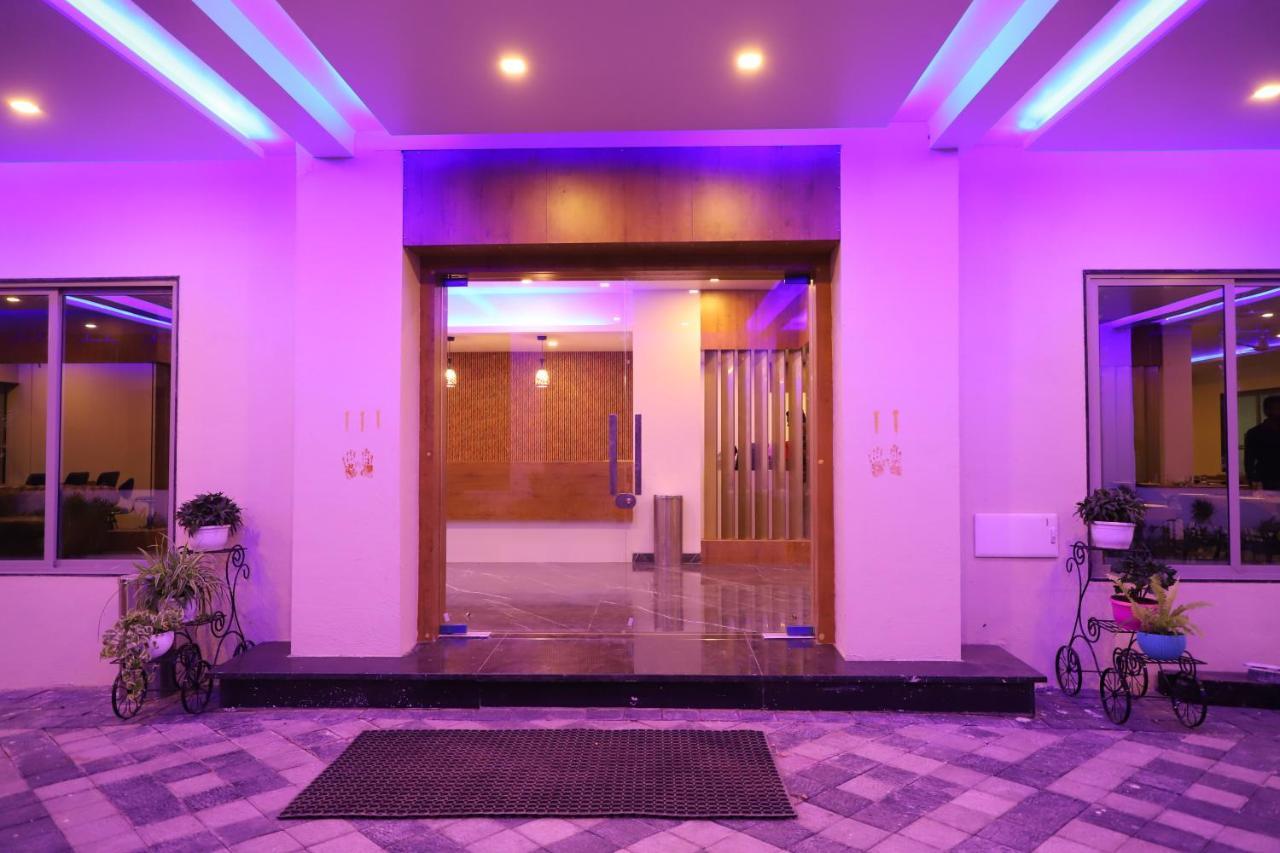 Renuka Hotel&Events -The Orange Flag, Phulambri, Aurangabad Ganori Bagian luar foto