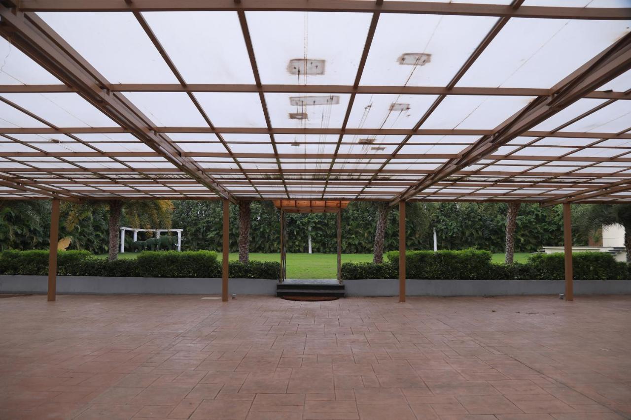 Renuka Hotel&Events -The Orange Flag, Phulambri, Aurangabad Ganori Bagian luar foto