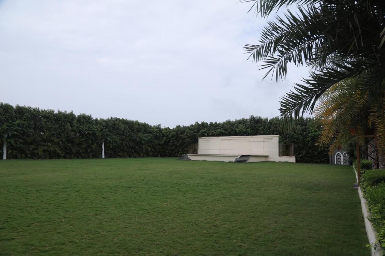 Renuka Hotel&Events -The Orange Flag, Phulambri, Aurangabad Ganori Bagian luar foto